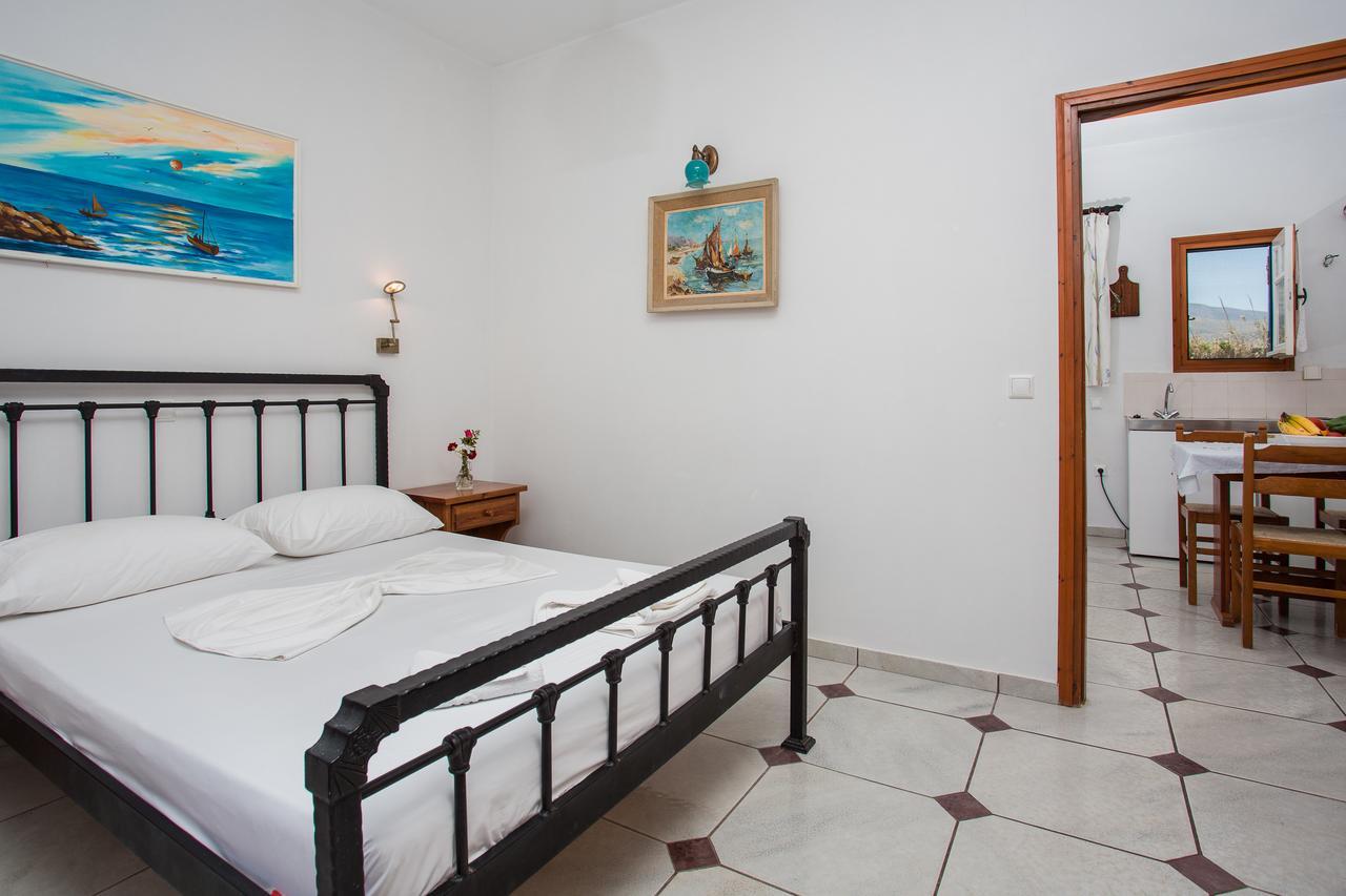 Ragoussis House Daire Logaras Dış mekan fotoğraf